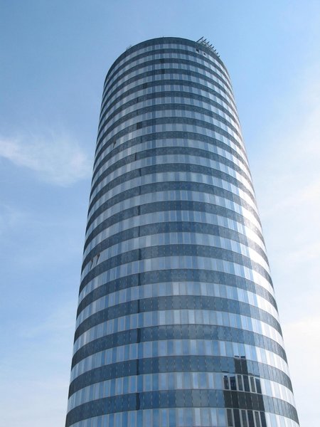 intershoptower22.jpg