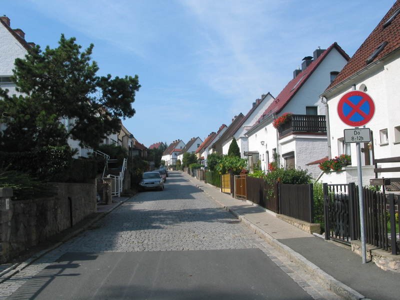 streetinjena3.jpg