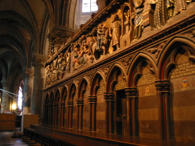 insidenotredame4.jpg