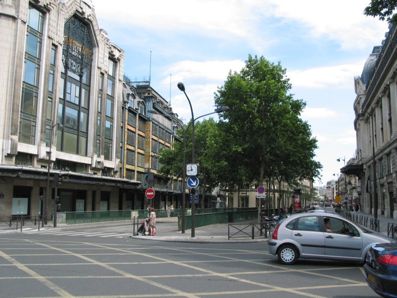 streetsofparis4.jpg