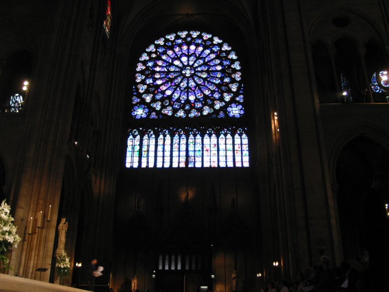 thevitrailofnotredame2.jpg